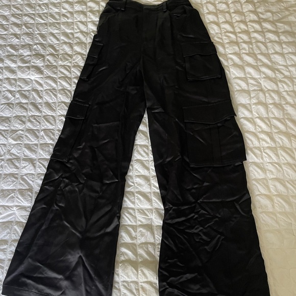 Favorite Daughter black satin cargo pant - Picture 6 of 16